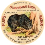 POCKET MIRROR C. 1905 SHOWS BLACK BEAR "BEAR IN MIND" TEXT PROMOTING CHICAGO DEALER IN "FURS/SKINS".