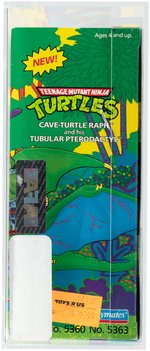 TEENAGE MUTANT NINJA TURTLES CAVE-TURTLE 2-PACK RAPH W/TUBULAR PTERODACTYL AFA 70+ EX+.