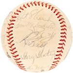 1971 NEW YORK METS TEAM-SIGNED BASEBALL.