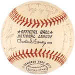 1972 NEW YORK METS TEAM-SIGNED BASEBALL.