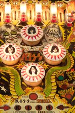 KISS 1979 BALLY PINBALL MACHINE.