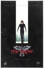 HOT TOYS MOVIE MASTERPIECES SERIES ERIC DRAVEN THE CROW FIGURE IN BOX.