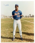 DWIGHT "DOC" GOODEN OVERSIZE SIGNED PHOTO PRINT.