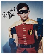 ROBIN ACTOR BURT WARD SIGNED PHOTO.