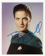 STAR TREK: DEEP SPACE NINE ACTRESS TERRY FARRELL SIGNED PHOTO.