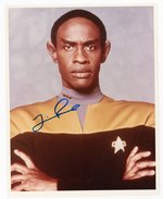 STAR TREK: VOYAGER ACTOR TIM RUSS SIGNED PHOTO.