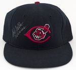 BOB FELLER (HOF) SIGNED CLEVELAND INDIANS BASBELL CAP.