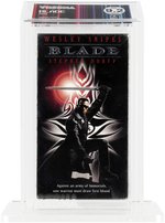 BLADE VHS (1998) VHSDNA 9.2 MINT A- SEAL (HORIZONTAL/CBS-FOX WATERMARKS (WHITE)/BOTTOM UPC STICKER).