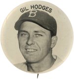 1950s BROOKLYN DODGERS PM10 SERIES GIL HODGES (HOF) REAL PHOTO STADIUM BUTTON.