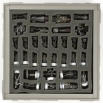 DANBURY MINT STAR WARS PEWTER 32 PIECE CHESS SET IN BOX.