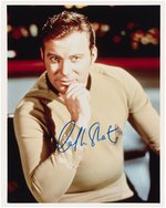 STAR TREK - CAPTAIN KIRK ACTOR WILLIAM SHATNER SIGNED PHOTO.