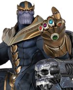 THANOS ON THRONE MAQUETTE BY SIDESHOW TOYS.