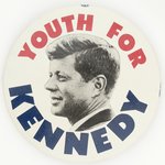 CLASSIC YOUTH FOR KENNEDY LITHO PORTRAIT BUTTON.