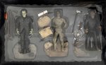 UNIVERSAL STUDIOS MONSTERS FAO SCHWARZ BOXED SET BY SIDESHOW TOYS.