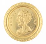 "HENRY CLAY" HIGH RELIEF GILT PORTRAIT CLOTHING BUTTON.