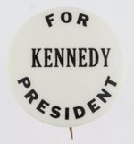 "FOR KENNEDY PRESIDENT" BLACK AND WHITE 1960 BUTTON.