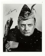 BATMAN - ARCHER ACTOR ART CARNEY SIGNED PHOTO.