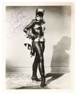 BATMAN - BATGIRL ACTRESS YVONNE CRAIG SIGNED PHOTO.