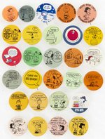 PEANUTS EARLIEST LICENSED BUTTONS BY SIMON SIMPLE C. 1960-1976.