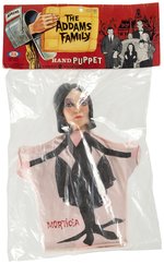 THE ADDAMS FAMILY - MORTICIA ADDAMS BAGGED IDEAL PUPPET.