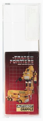 TRANSFORMERS (1985) SERIES 2 CAR - GRAPPLE AFA 75 EX+/NM.