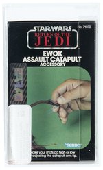 STAR WARS: RETURN OF THE JEDI (1984) - EWOK ASSAULT CATAPULT AFA 85 NM+.