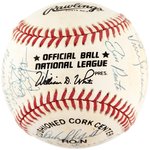 1992 NEW YORK METS TEAM-SIGNED BASEBALL.