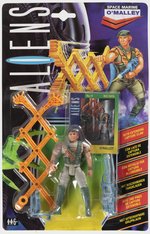 ALIENS CARDED ACTION FIGURE LOT 4 SPACE MARINES & BOXED VEHICLE.