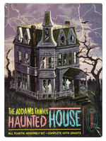 “THE ADDAMS FAMILY HAUNTED HOUSE” AURORA MODEL KIT.