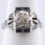 PLATINUM ART DECO DIAMOND RING.