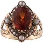 14KT YELLOW GOLD VICTORIAN GARNET AND PEARL RING.