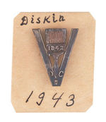 FIGURAL VICTORY LAPEL STUD ALSO DEPICTING A PAINT BRUSH.