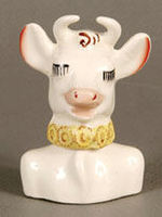 BORDEN'S "ELSIE THE COW" HEAD AND SHOULDERS SALT & PEPPER SET.