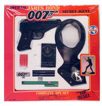 “OFFICIAL JAMES BOND 007 SECRET AGENT COMPLETE SPY SET.”