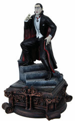 "BELA LUGOSI - KING OF THE VAMPIRES" DRACULA STATUE.