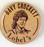 LARGE AND RARE "DAVY CROCKETT" BUTTON.