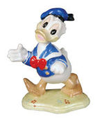 DONALD DUCK FIGURINE BY BESWICK, ENGLAND.