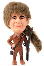 DANIEL BOONE PLASTIC AND VINYL FIGURE.