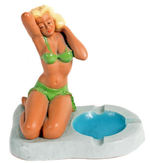 PIN-UP THEMED PAINTED PLASTER ASHTRAY.