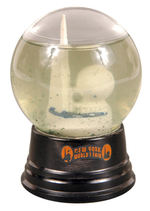 "NEW YORK WORLD'S FAIR" SNOW GLOBE.