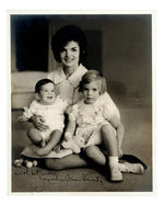 "JACQUELINE BOUVIER KENNEDY" SIGNED  PHOTO.