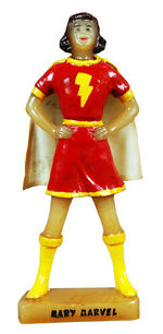 "MARY MARVEL" BOXED STATUETTE.