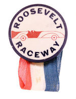 "ROOSEVELT RACEWAY" RARE 1930S SOUVENIR BUTTON.