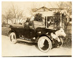 PARADE CAR DECORATED WITH COWHIDE WIRE SERVICE PHOTO.