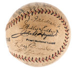 BROOKLYN ROBINS 1930 TEAM SIGNED BASEBALL WITH 23 SIGNATURES.