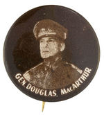 "GEN. DOUGLAS MacARTHUR" RARE 1.5" PORTRAIT BUTTON.