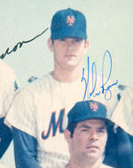 "1969 WORLD CHAMPIONS" NEW YORK METS IMPRESSIVE TEAM-SIGNED PHOTO DISPLAY.