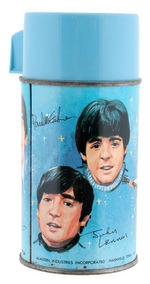 “THE BEATLES” BRUNCH BAG AND THERMOS.