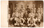 “QUAKERTOWN BASE BALL TEAM“ EARLY 1900s POSTCARD.