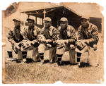 NEWARK EAGLES NEGRO LEAGUE TEAM NEWS SERVICE PHOTO WITH HALL OF FAMER MONTE IRVIN.